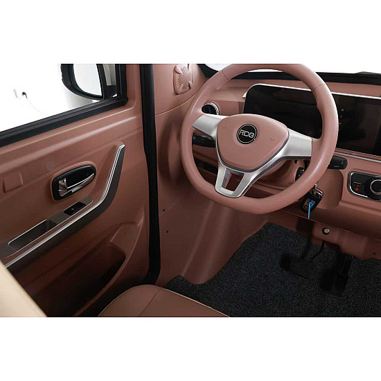 Masina electrica RDB Roxy, 25 km/h, fara permis de conducere Masina electrica RDB Roxy, 25 km/h, fara permis de conducere