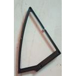 Suport prindere geam triunghiular fata stanga Suport prindere geam triunghiular fata stanga