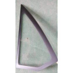 Geam triunghiular fata stanga Geam triunghiular fata stanga