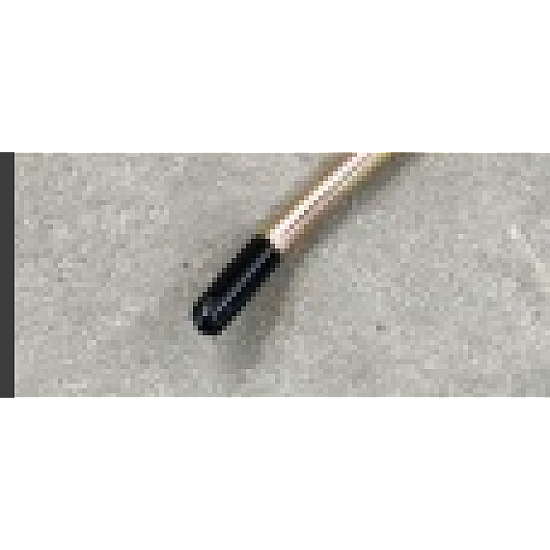 Carcasă din piele cu mâner auriu