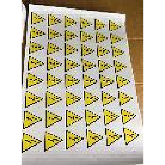 Autocolant pentru portul de încărcare (avertizare) Autocolant pentru portul de încărcare (avertizare)